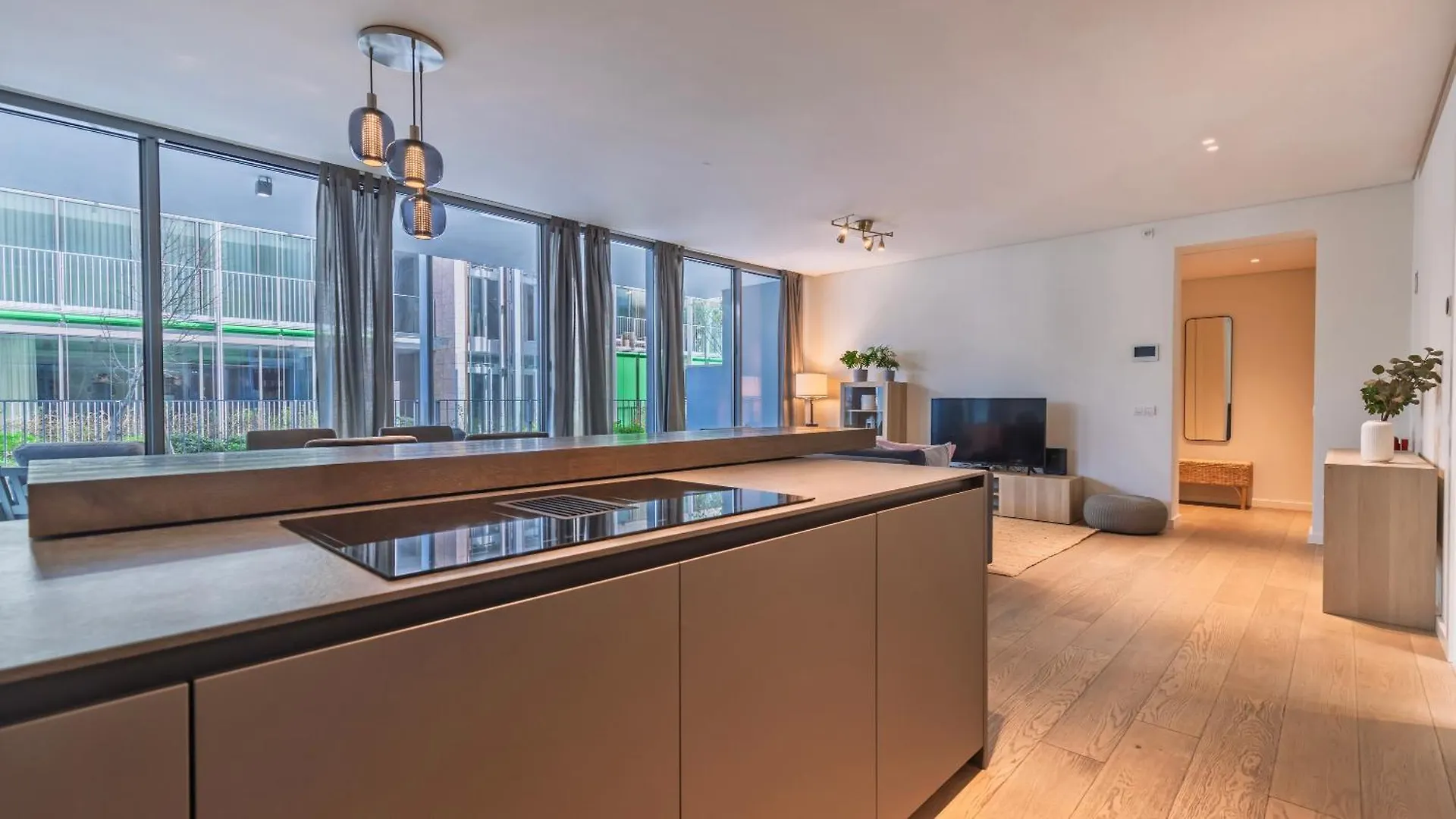 Modern 2Bdr Apartment With Garage By Lovelystay Lisbon