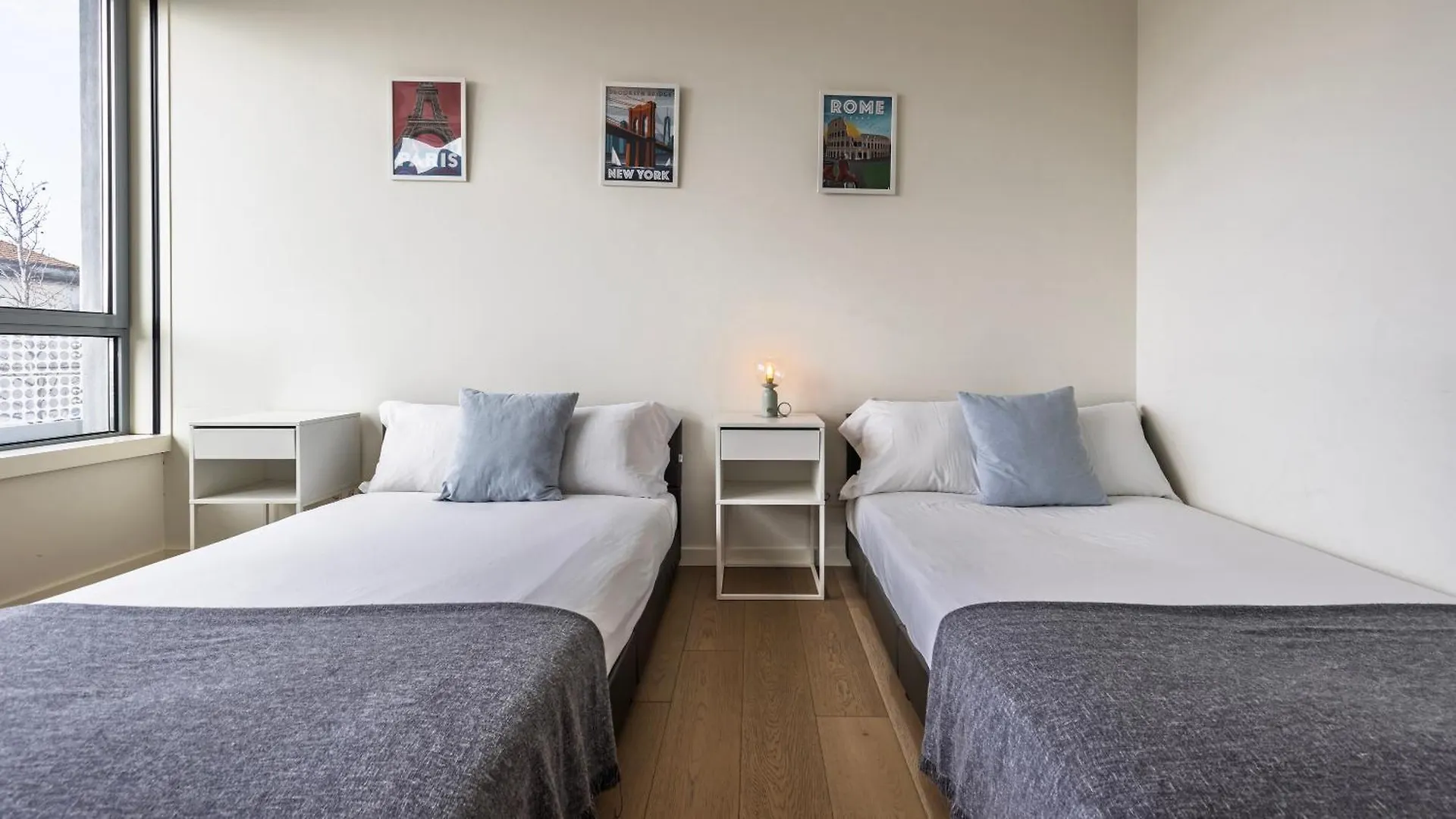 Modern 2Bdr Apartment With Garage By Lovelystay Lisbon