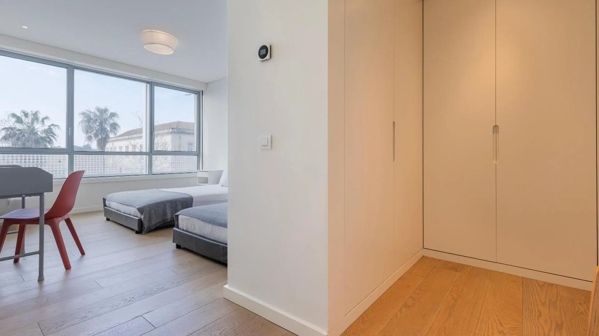 Modern 2Bdr Apartment With Garage By Lovelystay Lisbon