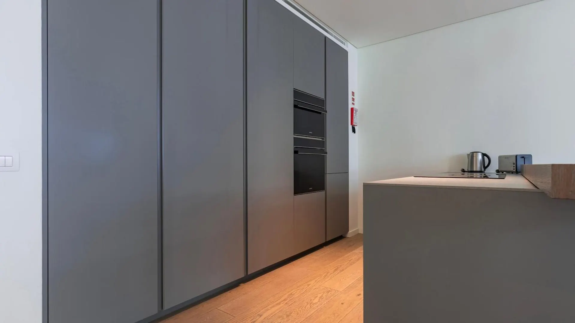 Modern 2Bdr Apartment With Garage By Lovelystay Lisbon